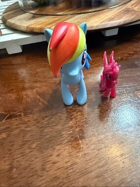My Little Pony Blue & Pink Rainbow Mane Pony Figures